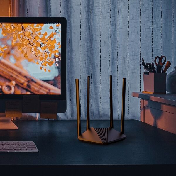 TP-Link Mercusys MR30G AC1200 2.4 GHz/5 GHz 867/300 Mbps Dual Bamd Gigabit Router